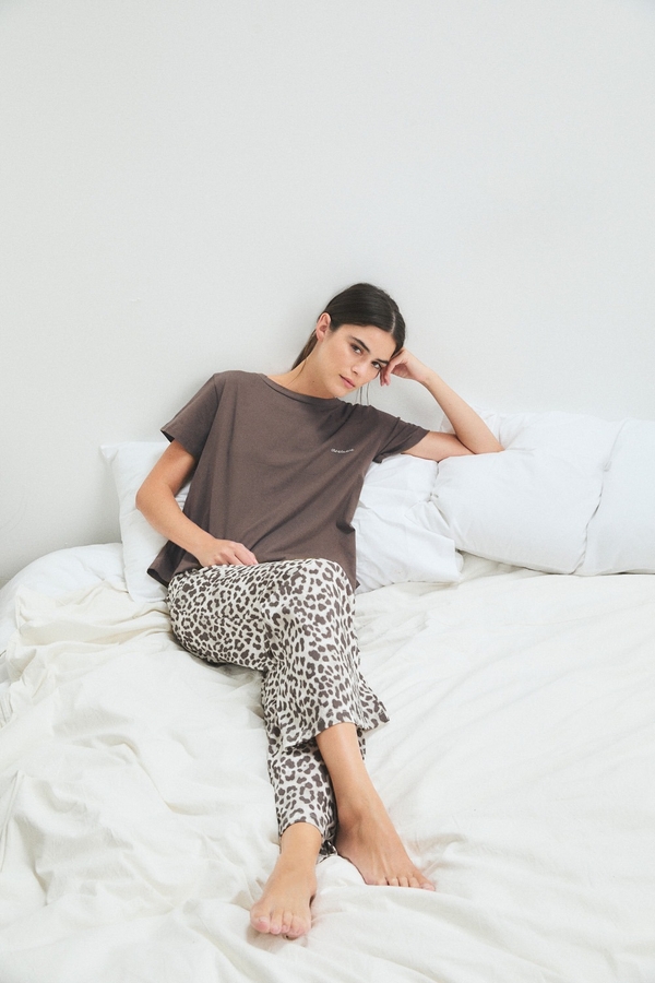 pijama vivacious