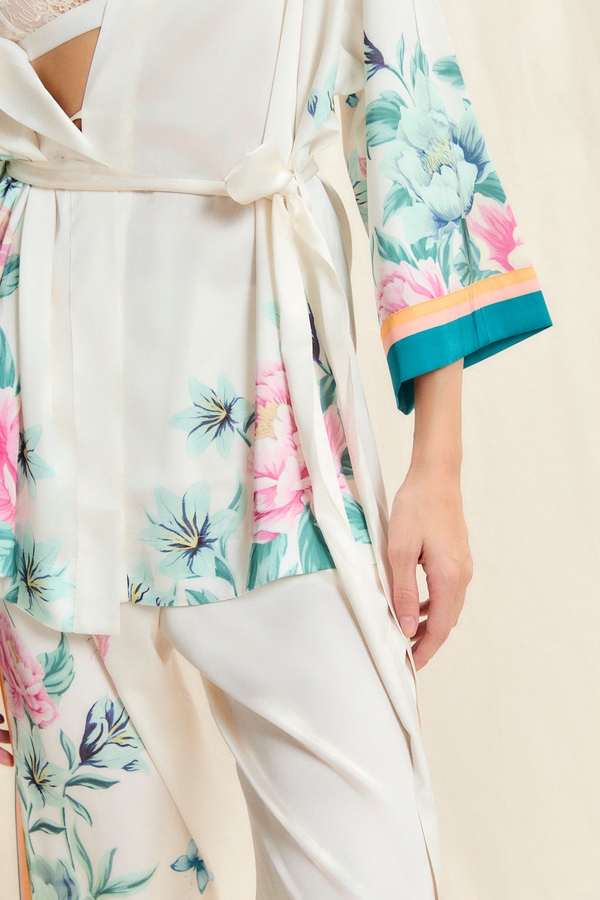 kimono yvette