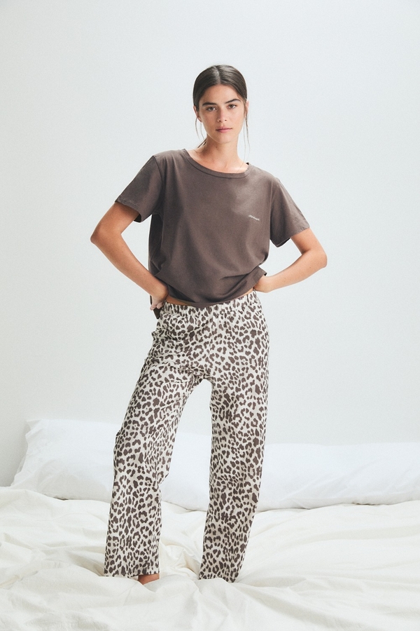 pijama vivacious