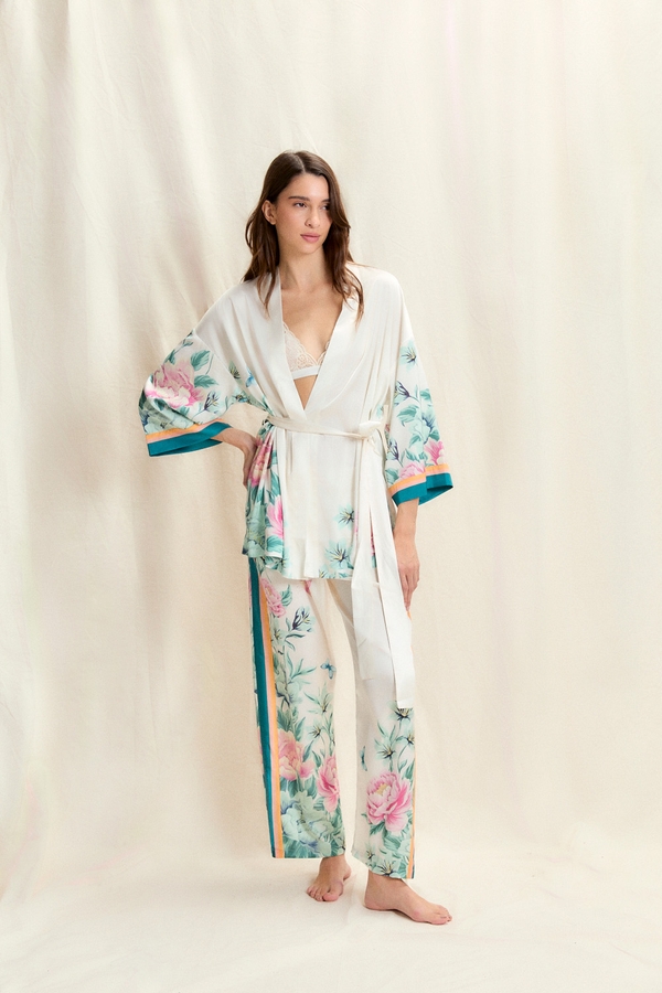 kimono yvette