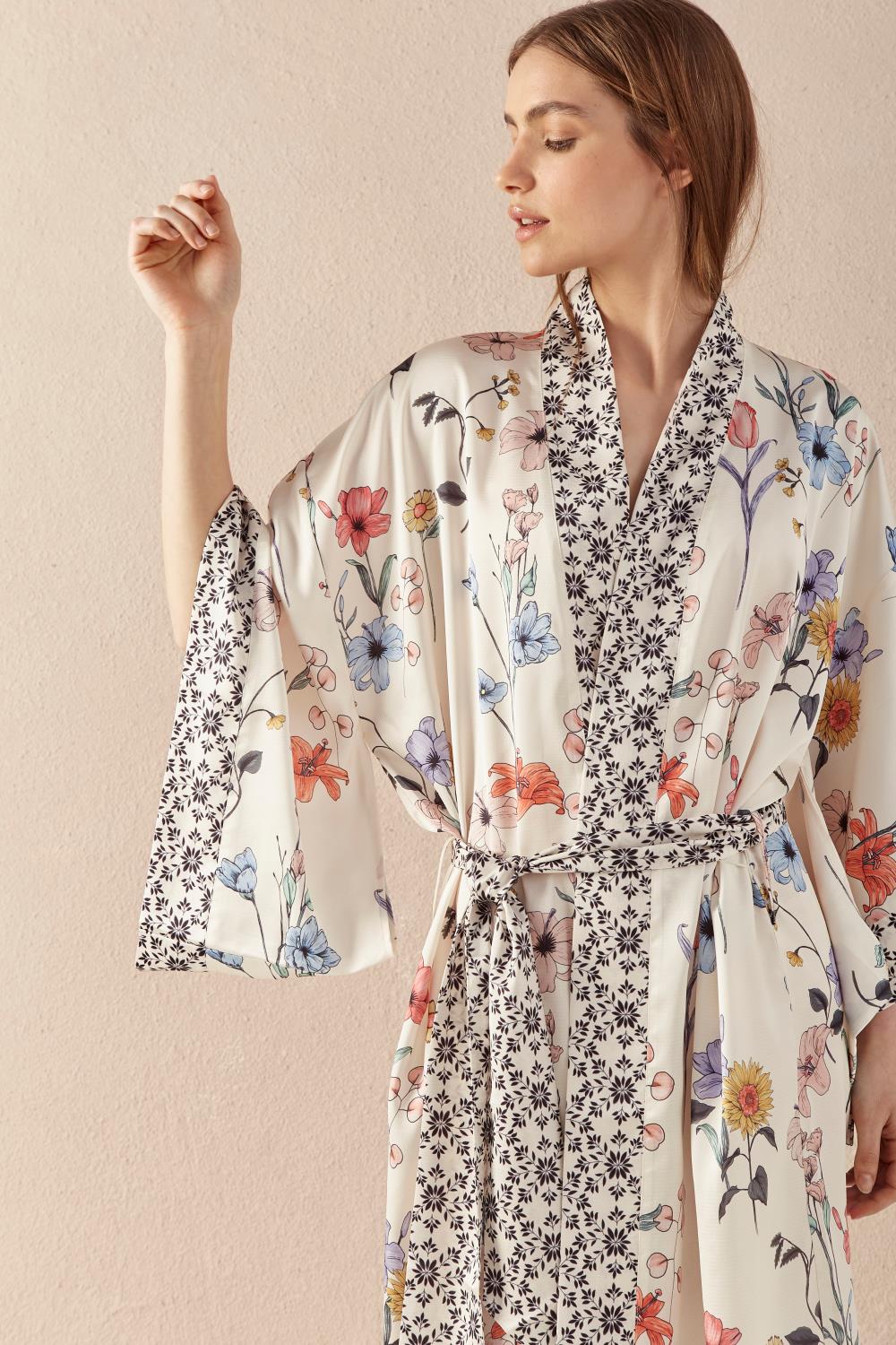 kimono desire
