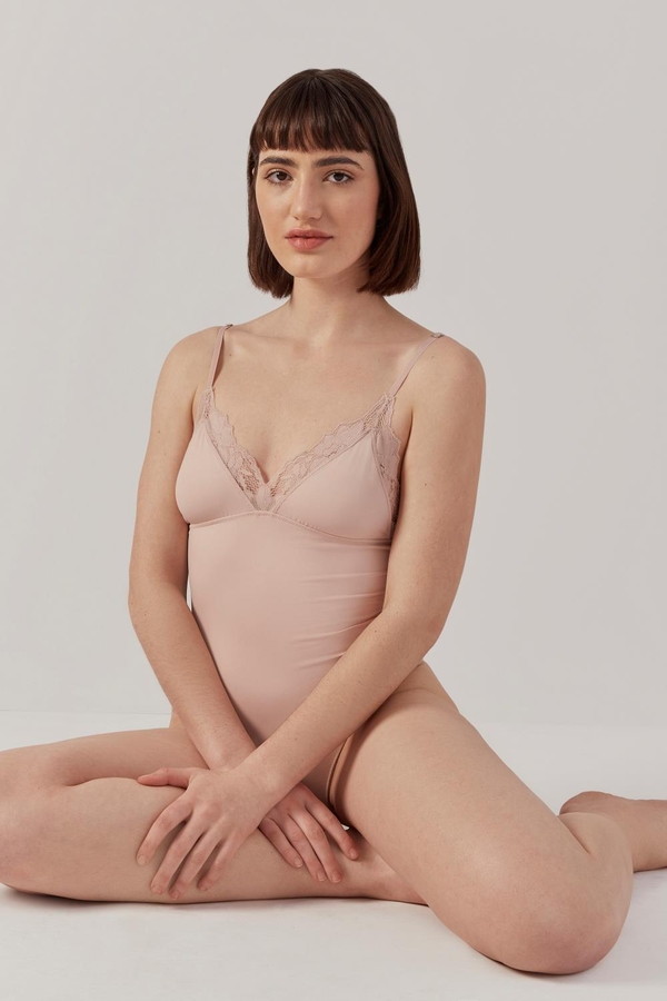 body colaless di gala