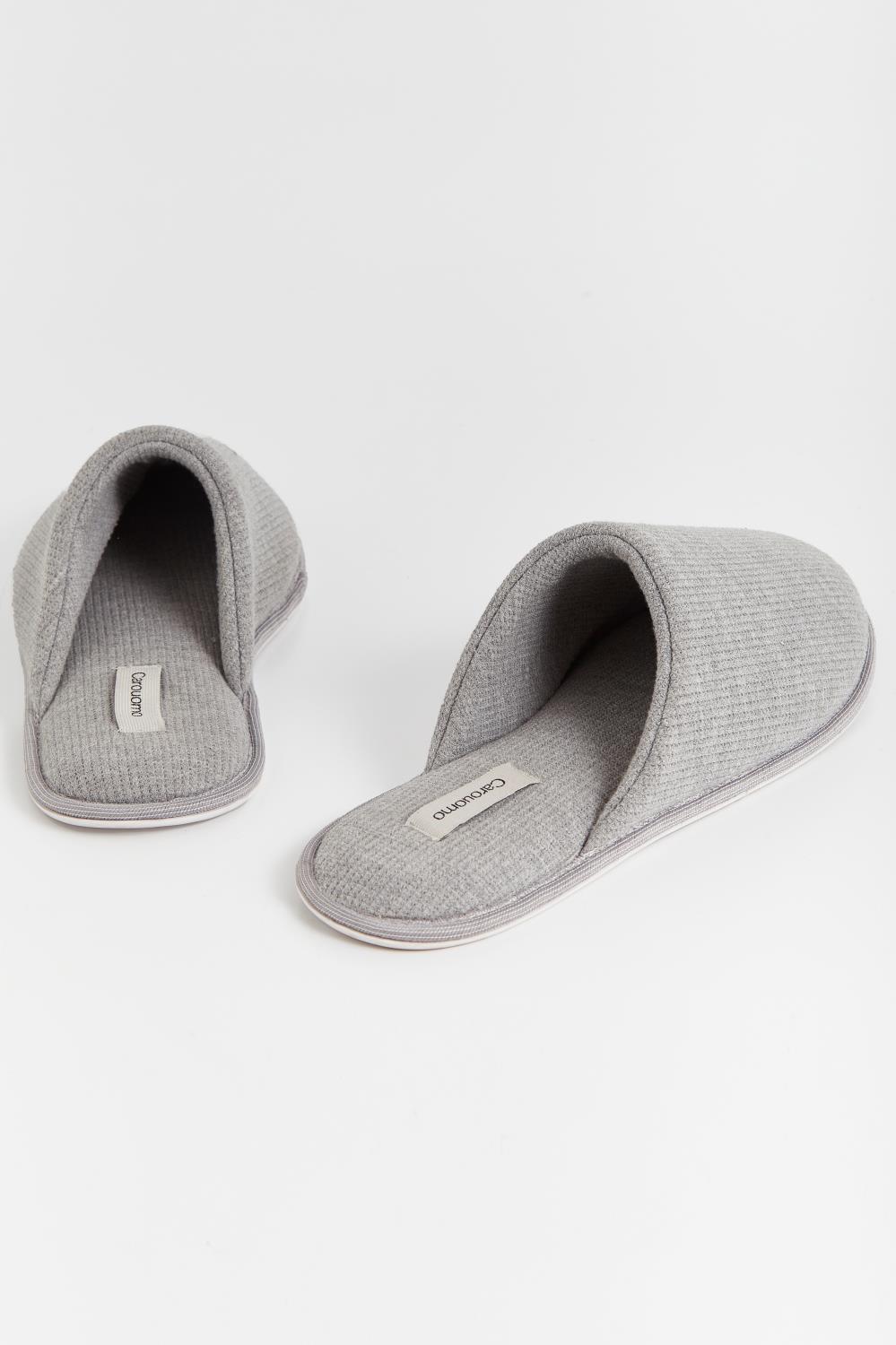 pantufla collin