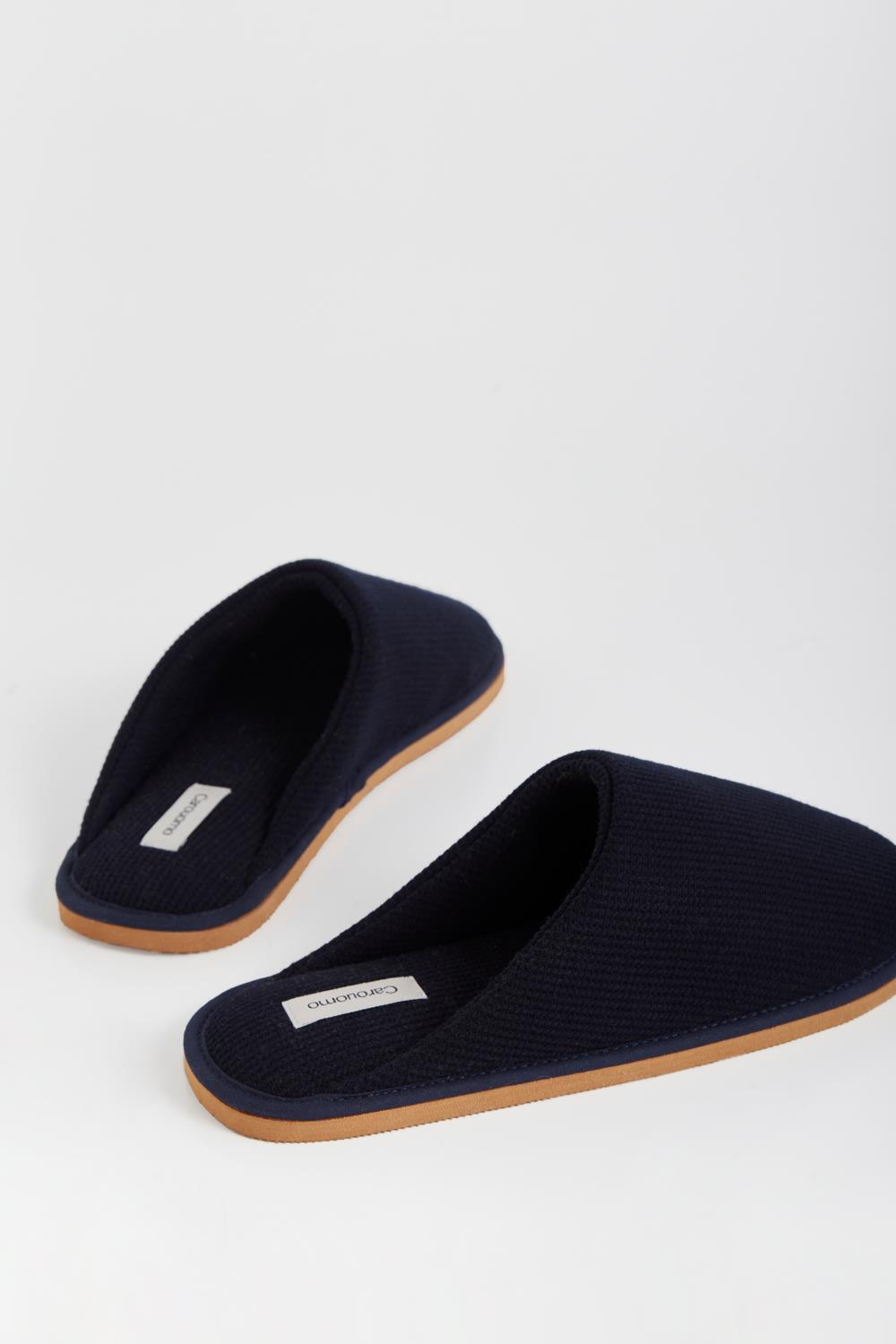 pantufla tom