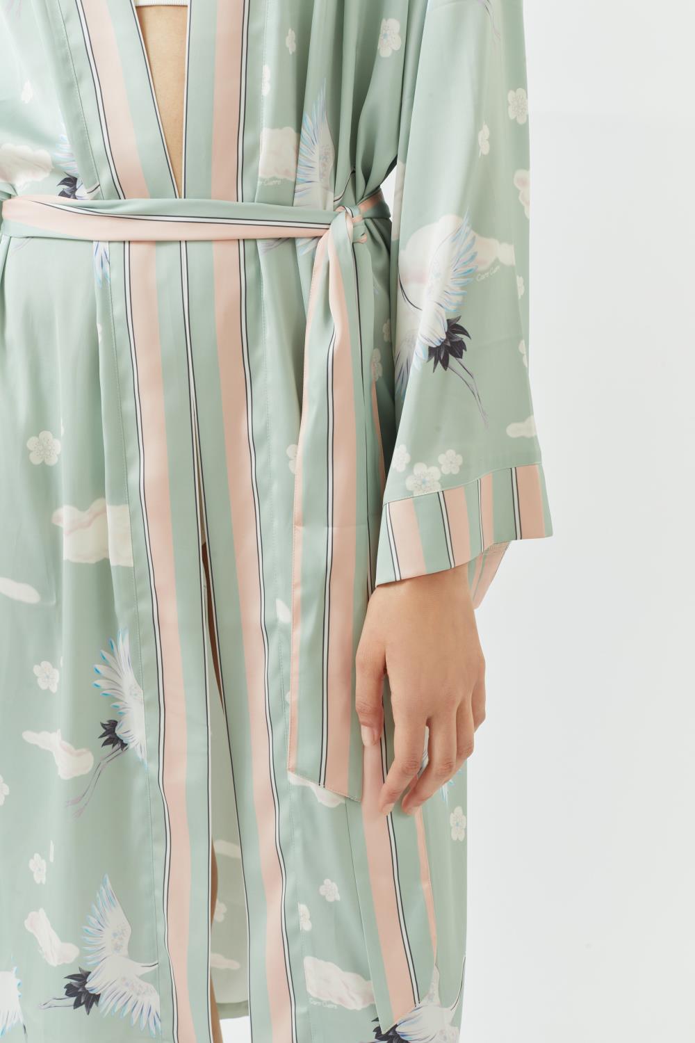 kimono karlie