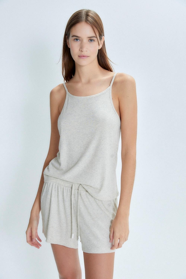 short mia