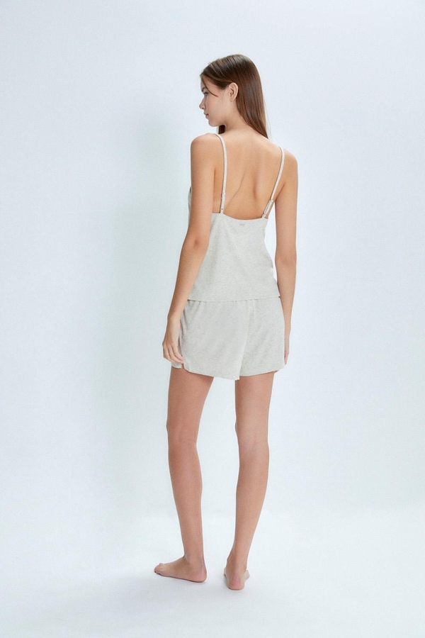 short mia