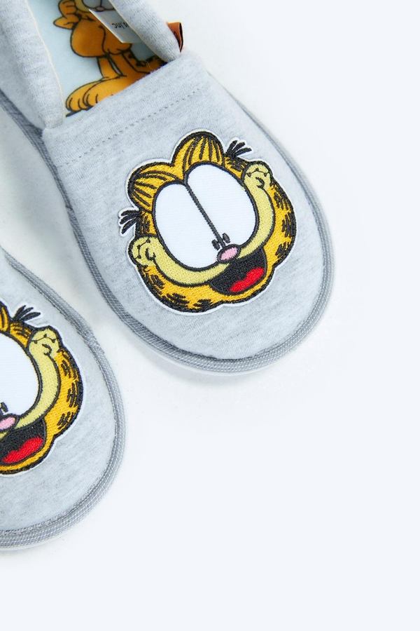 pantufla mini garfield face