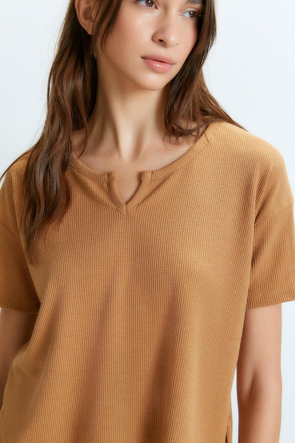 pijama almendra