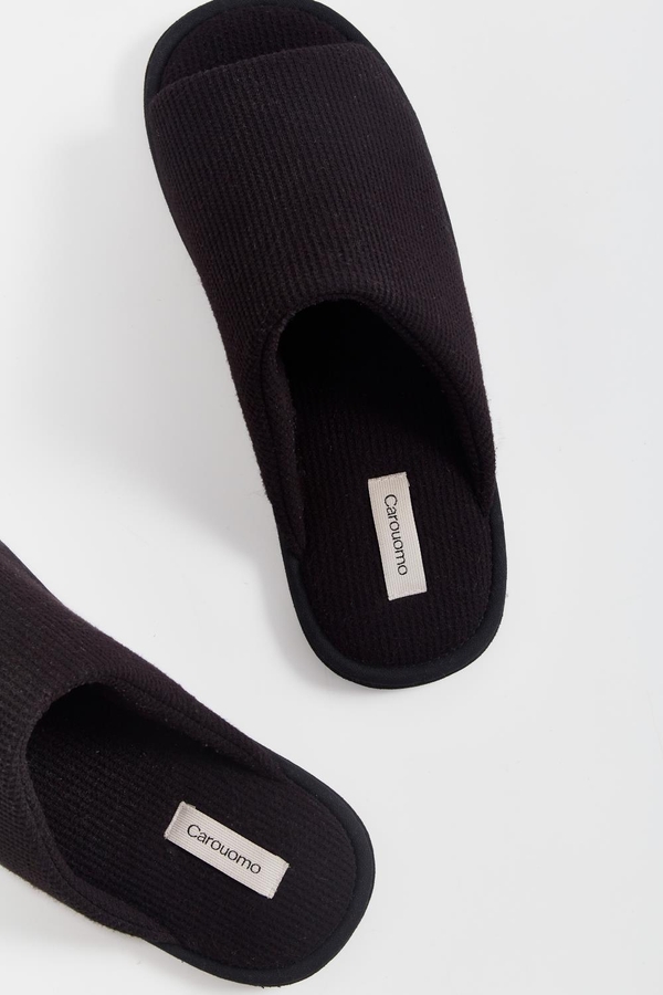 pantufla toby abierta