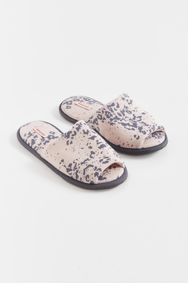 pantufla cata