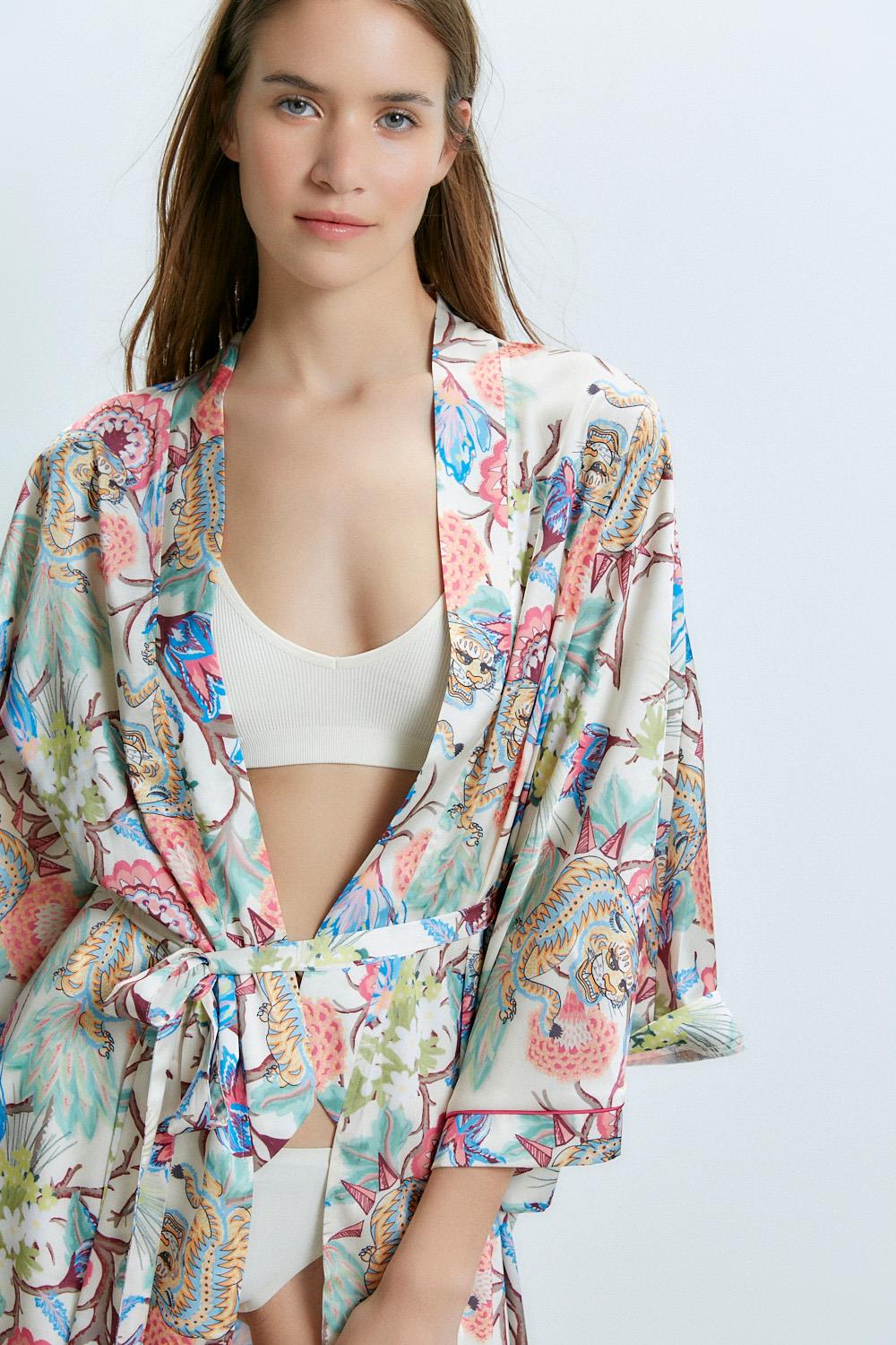 kimono thelma