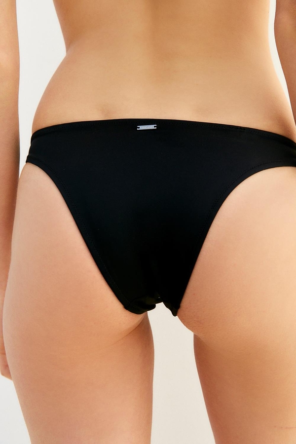 tanga genova