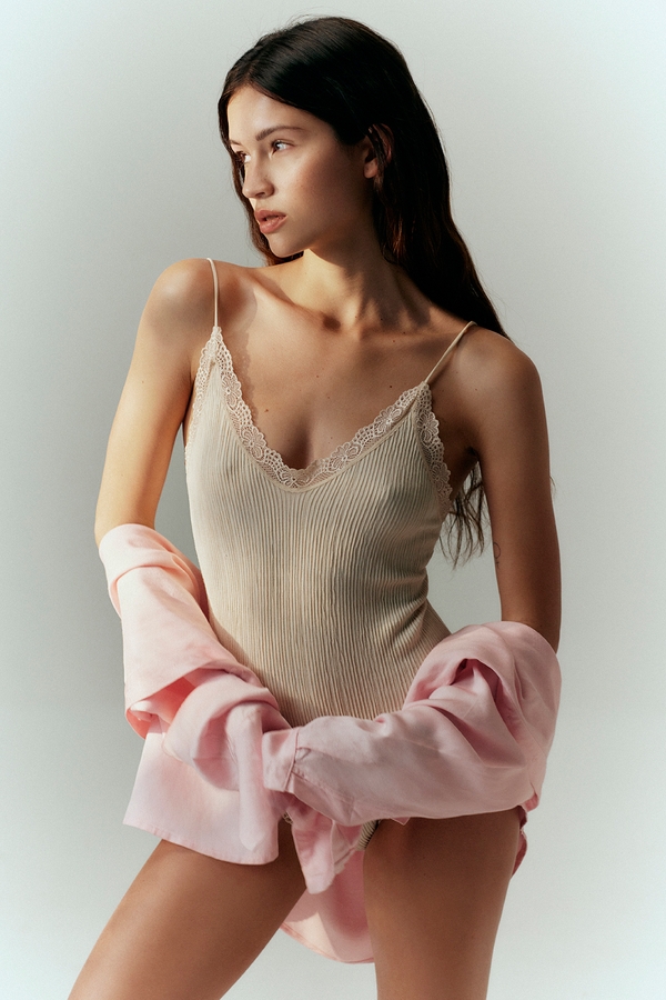 body amelie